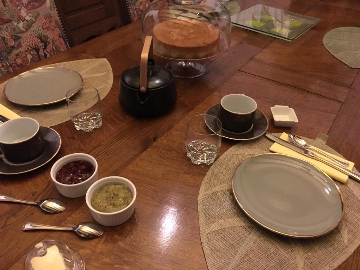 Frühstückspension Au Bord De La Dhuy *